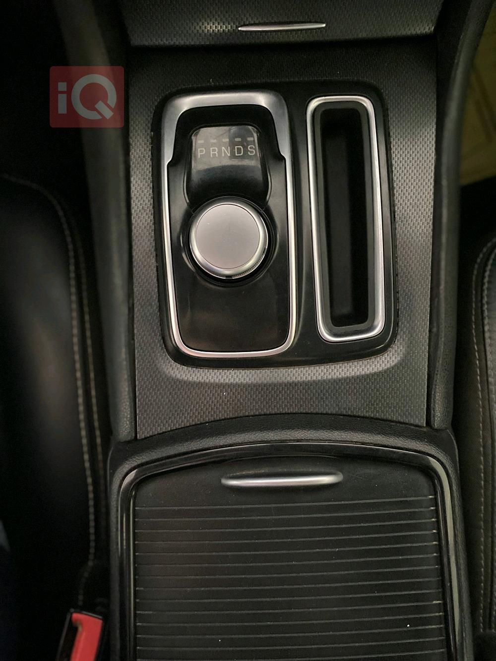 کرایسلەر 300